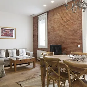 Apartment Akira Flats Roger De Flor Chic, Barcelona